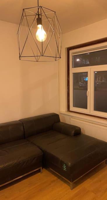 Lovely 1 Private Bedroom With Garden View Rotterdam Exterior photo
